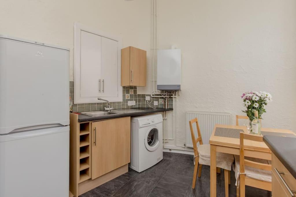 St James Quarter 2 Bed Apartment Edinburg Exteriör bild